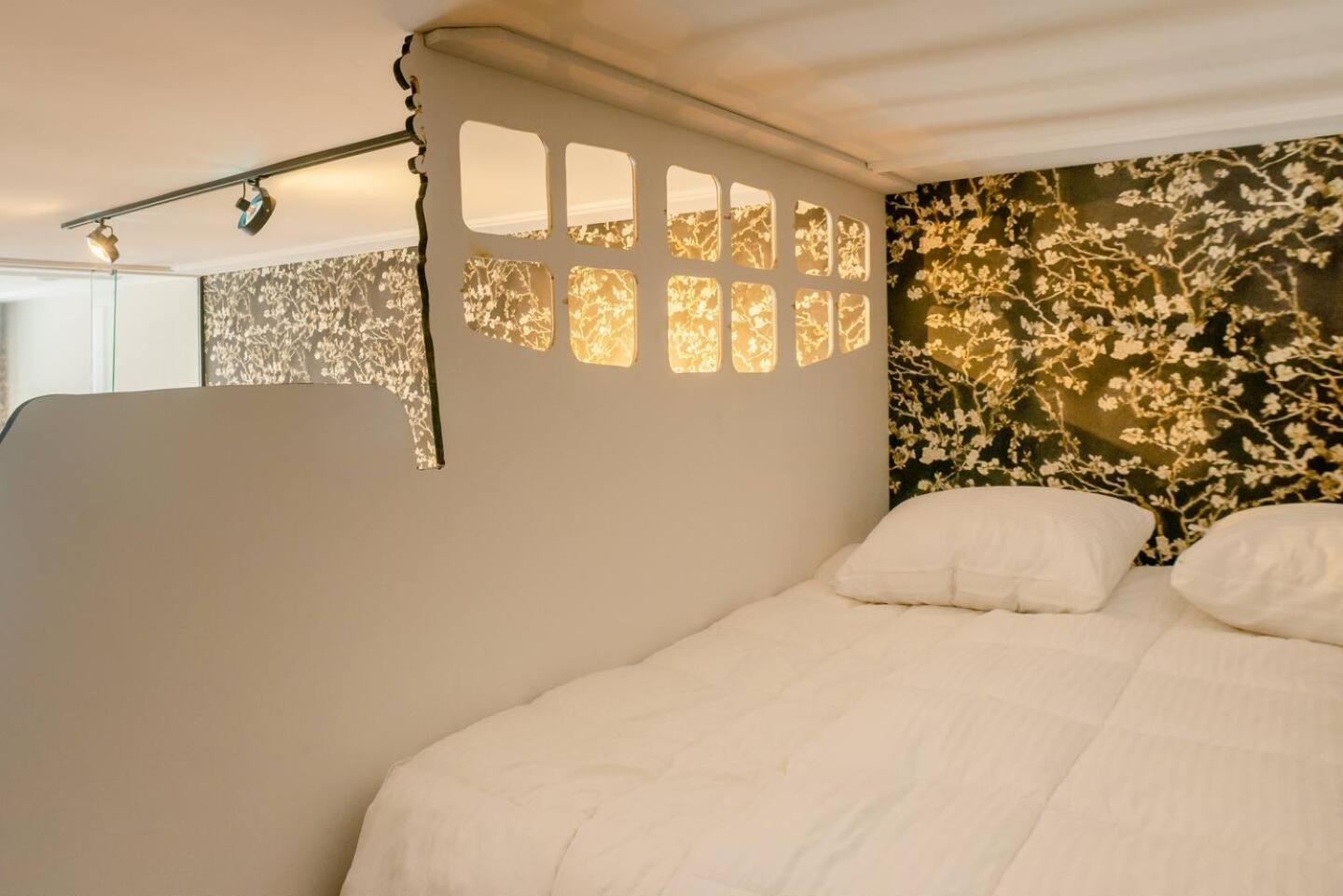 Child Favorite Coach House City Villa 튈뷔르흐 외부 사진
